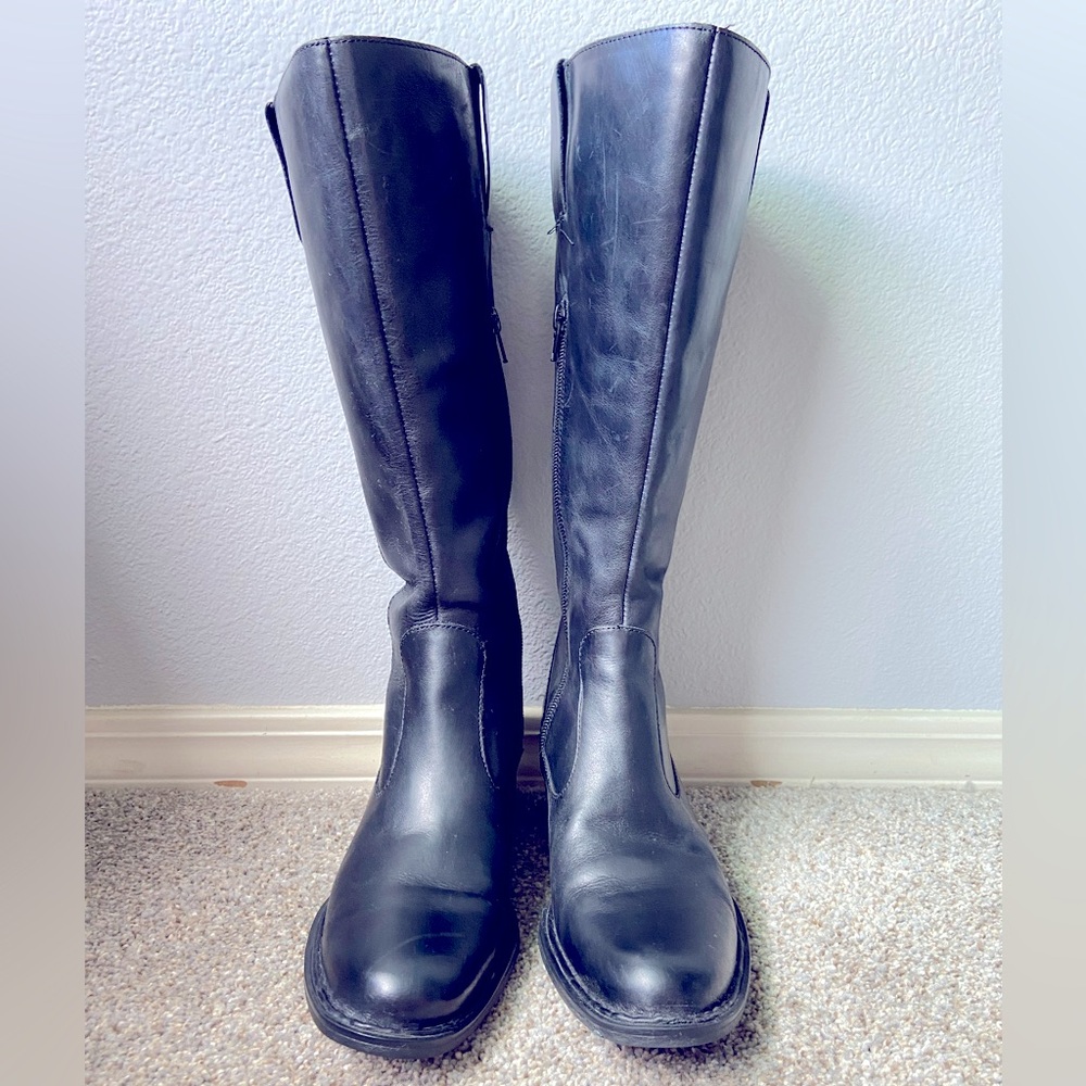 Zip-up Tall Born boot